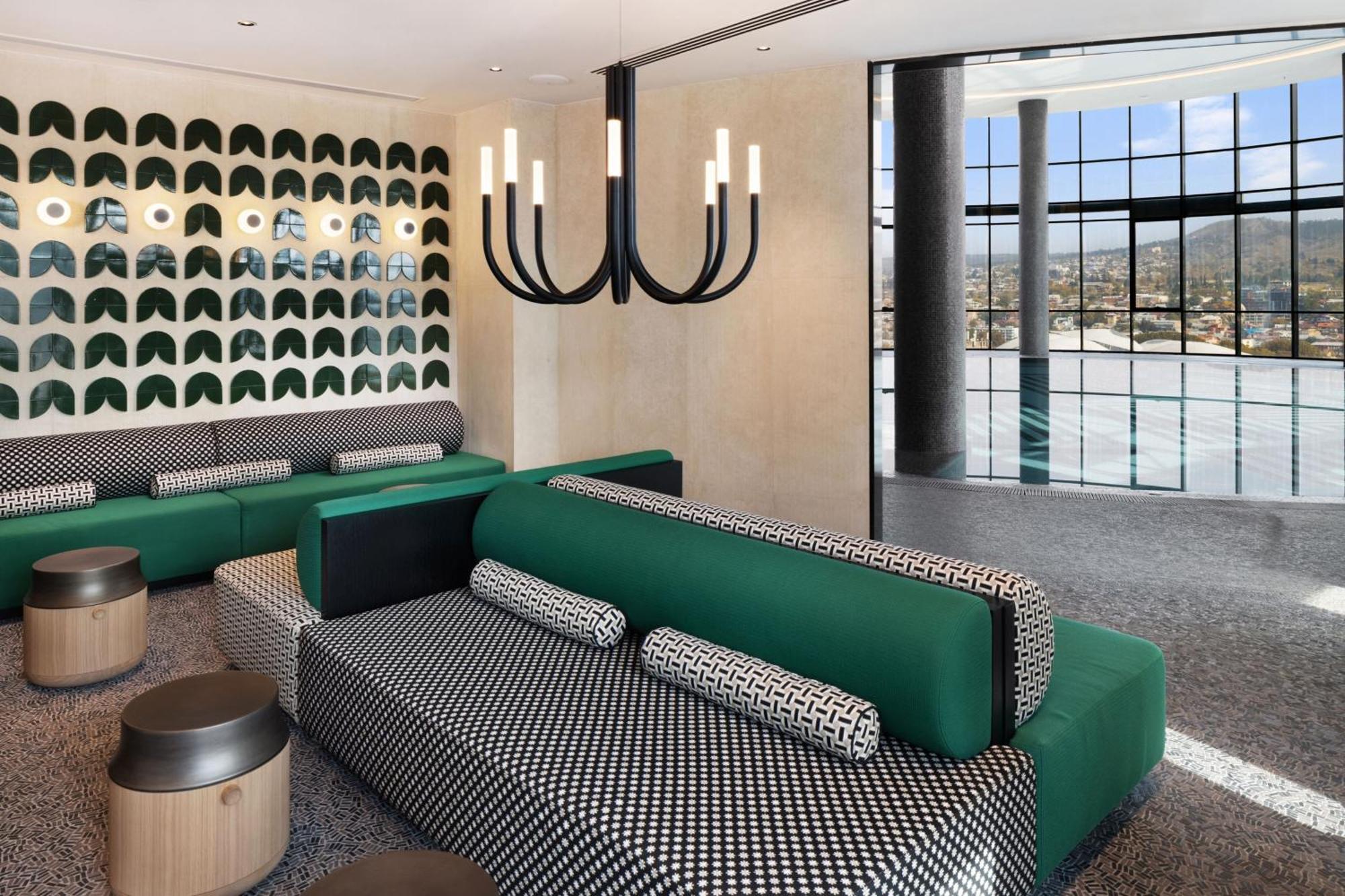 Paragraph Freedom Square, A Luxury Collection Hotel, Тбилиси Экстерьер фото