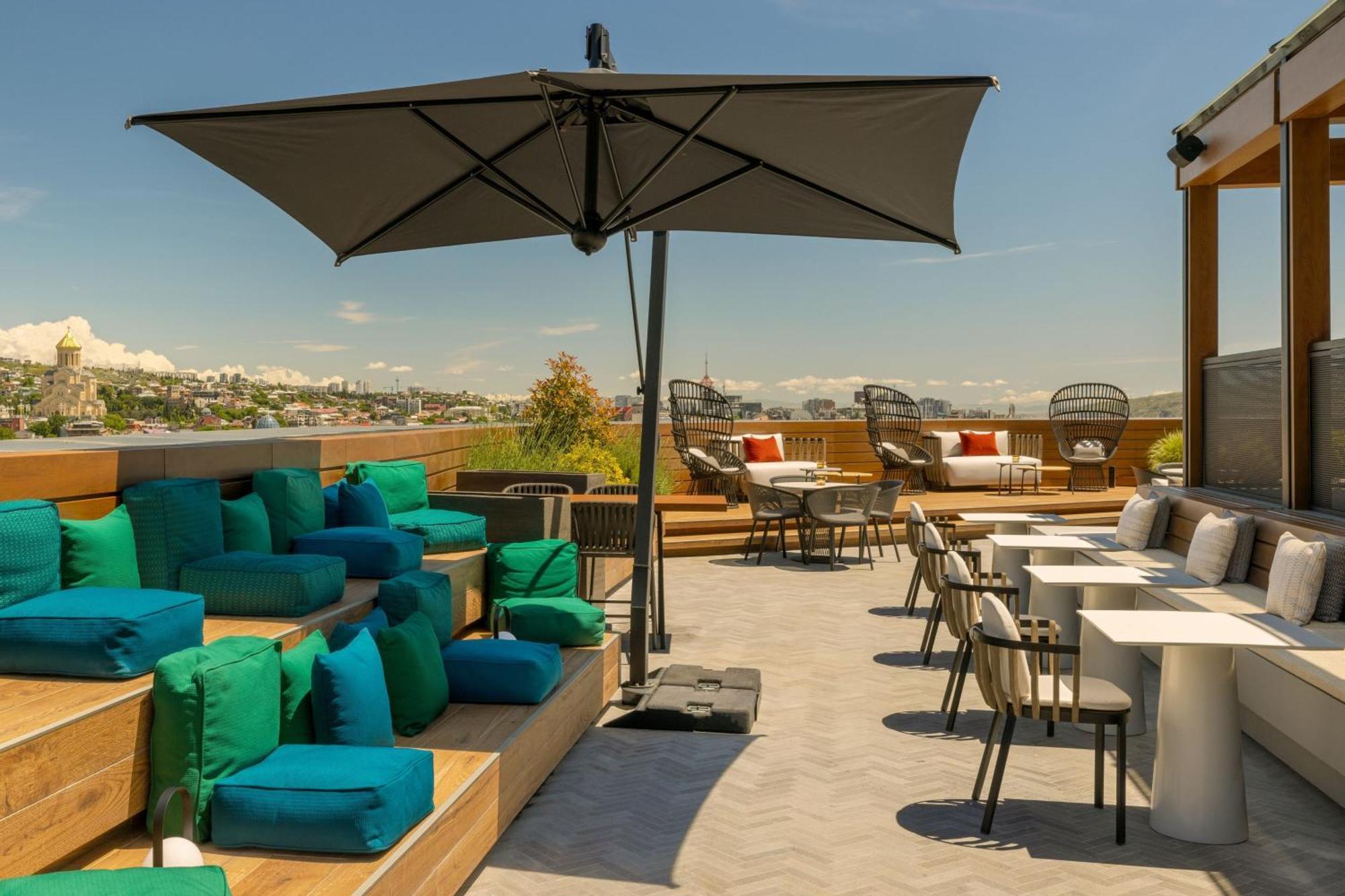 Paragraph Freedom Square, A Luxury Collection Hotel, Тбилиси Экстерьер фото